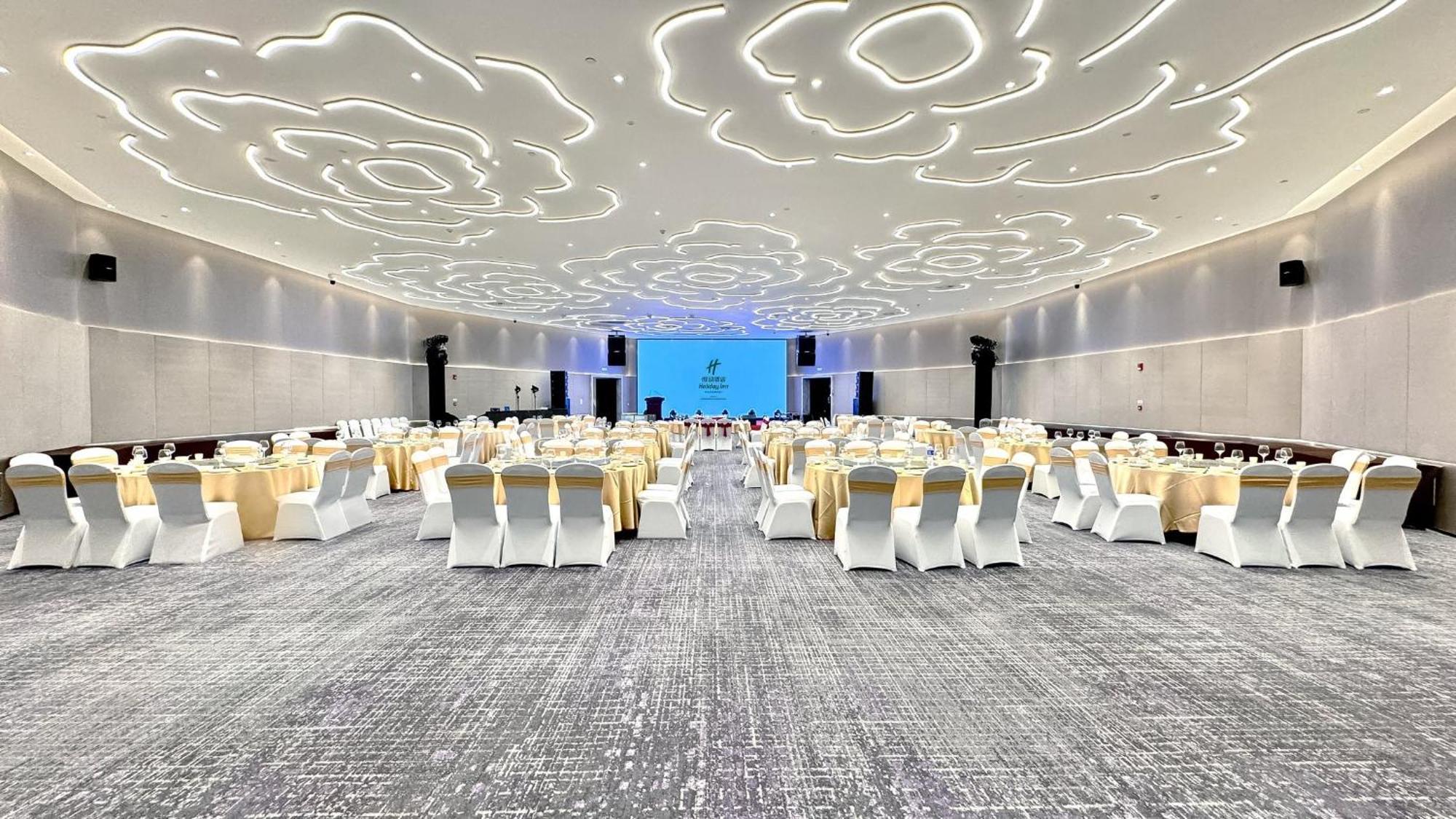 Holiday Inn Zhengzhou Zhongzhou By Ihg Extérieur photo